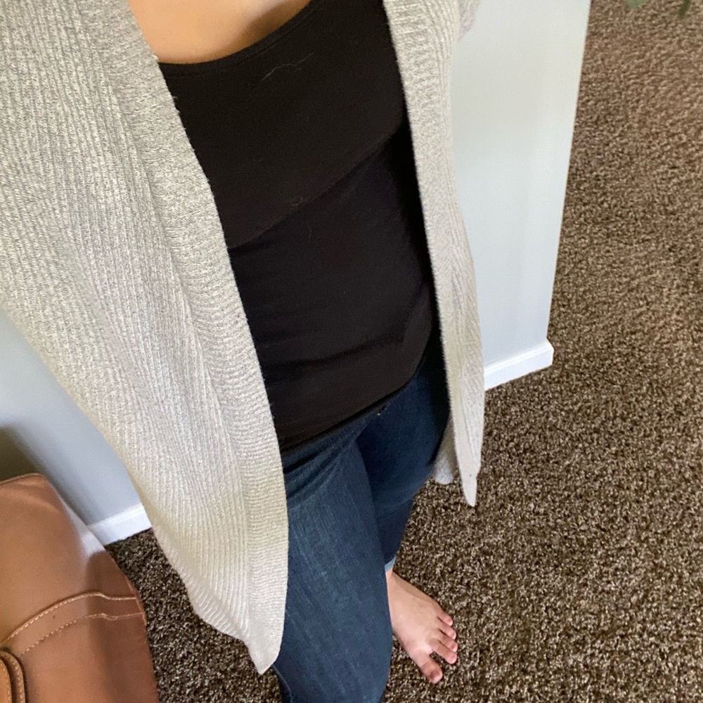 Long Cardigan - Picture 2 of 5